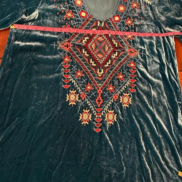 Johnny Was Teal Embroidered Tunic - Picture 5 of 6
